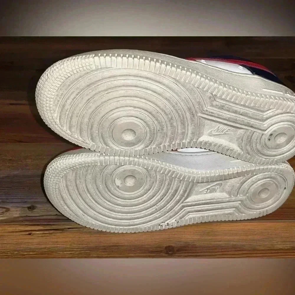 Nike Air Force 1 2017, Independence Day Obsidian White Red Size 5Y= Women’s 6.5 - Picture 8 of 8